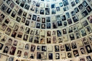 Yad Vashem Minnested for Holocaust