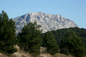 Montagne Sainte Victoire fjellet i aix en provence